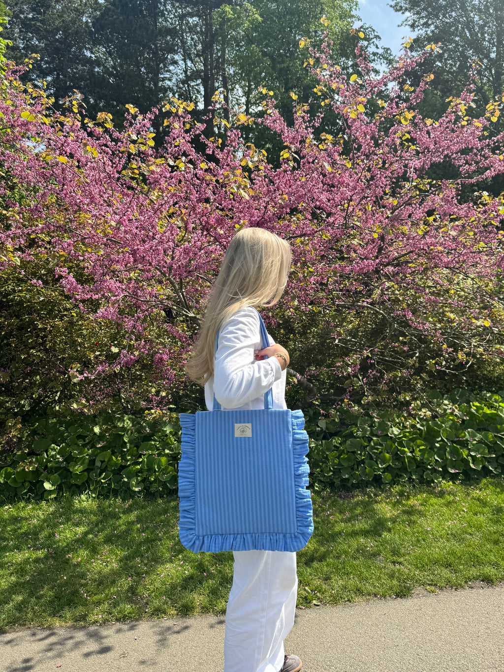 Blueberry Ruffle Tote