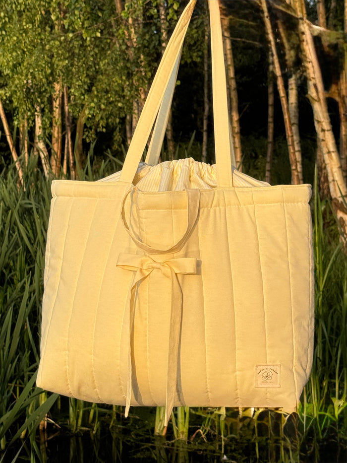Buttercup Overnight Bag